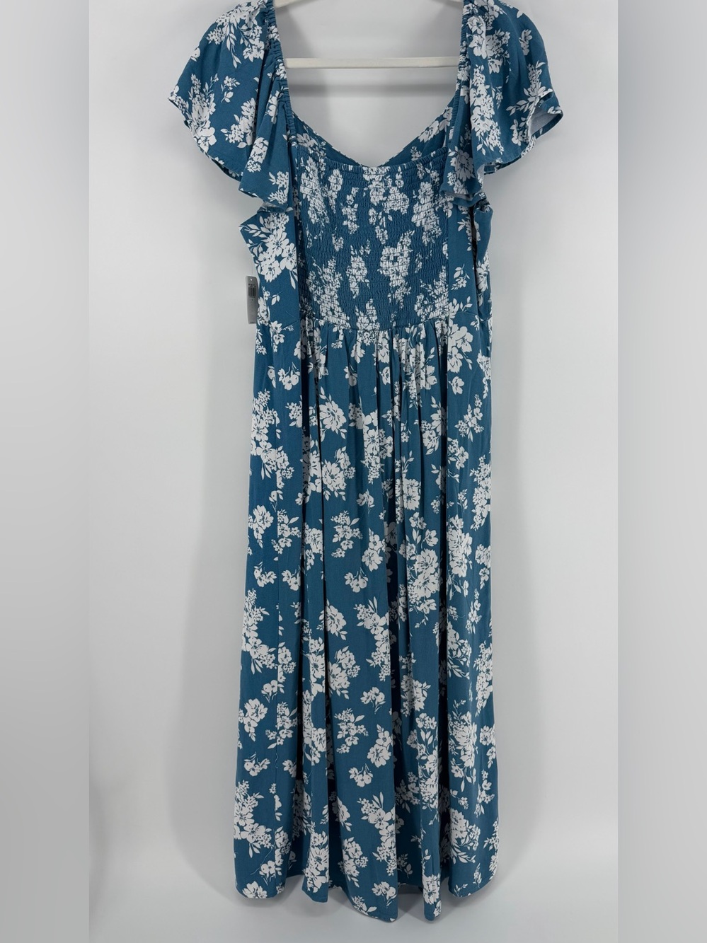 NWT Old Navy Flutter-Sleeve Crepe Midi Dress in Blue White Floral, Women's Large - Picture 6 of 10